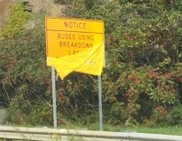 New signage presages faster buses on I-93 northbound lanes of I-93 north of Boston. Photo by Ari Ofsevit, used with permission.